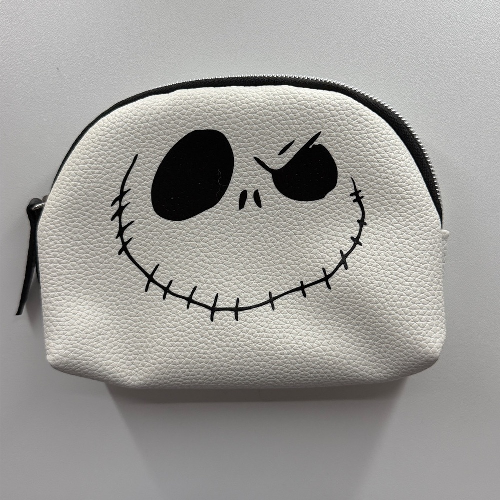 Disney’s Sally Coin Purse & Jack Pouch - Picture 9 of 12